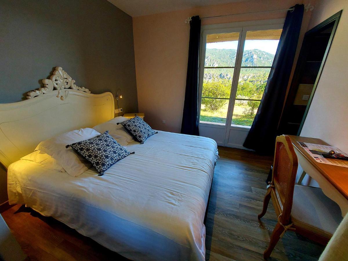 Hotel Les Hauts De Mourèze Eksteriør bilde